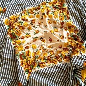 VINTAGE COTTON SCARF BANDANA WITH yellow ROSES